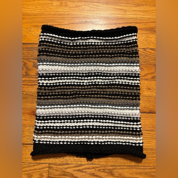 Madden Girl Black and Brown Knit Infinity Scarf - Picture 3 of 6